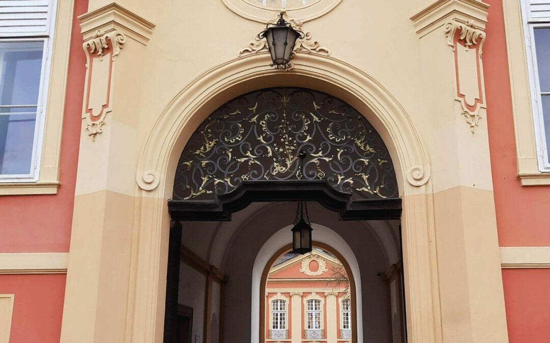 Chateau main gate